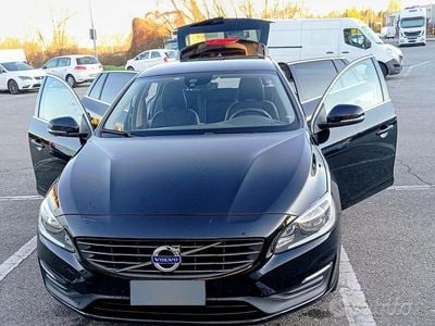 Usata Volvo V60 2016 Nero Station wagon