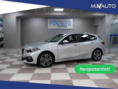 Usata BMW 116 Sport Line 116 CV (85 kW) 2021 Grigio Utilitaria