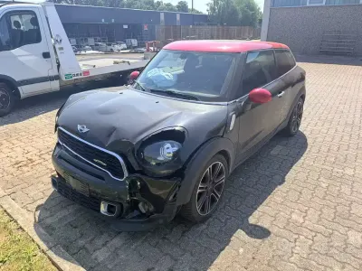Usata Mini Cooper 111 CV (81 kW) 2015 Nero Utilitaria