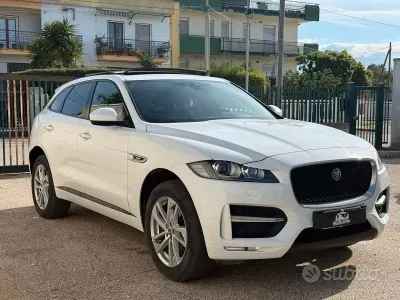 Usata Jaguar F-Pace R-Sport 180 CV (132 kW) 2016 Bianco SUV