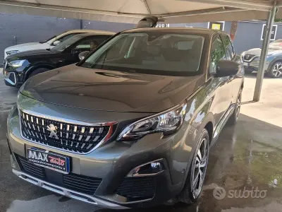 Usata Peugeot 3008 Allure 131 CV (96 kW) 2020 Verde SUV