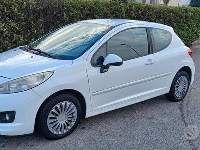 usata Peugeot 207 1.4 HDi VAN