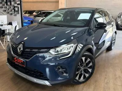 Usata Renault Captur Intens 94 CV (69 kW) 2023 Blu/azzurro SUV
