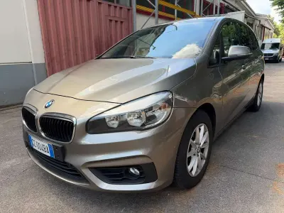 Usata BMW 218 Gran Tourer Luxury Line 150 CV (110 kW) 2016 Monovolume