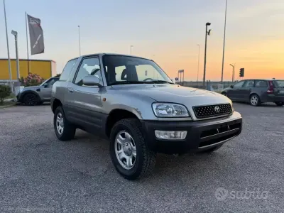 Occasion Toyota RAV4 128 ch (94 kW) 1999 SUV