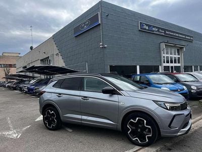 Usata Opel Grandland X GS Line 131 CV (96 kW) 2024 Grigio SUV