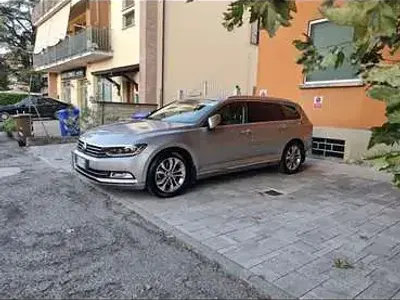 Usata VW Passat Executive 150 CV (110 kW) 2016 Station wagon