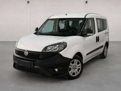 Usata Fiat Doblò 95 CV (69 kW) 2017 Bianco Monovolume