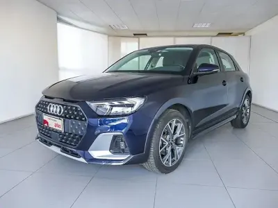 Usata Audi A1 Admired 110 CV (80 kW) 2022 Blu firmamento metallizzato SUV