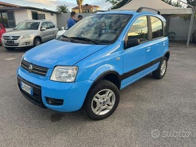 Blu Usata 2005 Fiat Panda 4x4 Climbing Utilitaria | 3850 € (Buon prezzo)