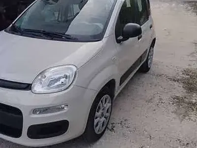 Usata Fiat Panda Lounge 86 CV (63 kW) 2016 Beige Utilitaria