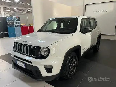 Usata Jeep Renegade Longitude 131 CV (96 kW) 2022 Bianco SUV