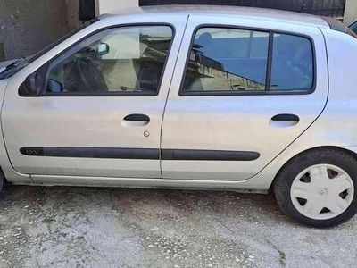 Usata Renault Clio II 65 CV (47 kW) 2005 Berlina
