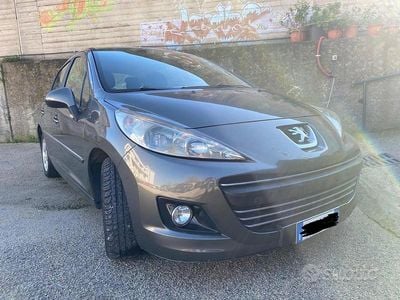 Usata Peugeot 207 70 CV (51 kW) 2011 Grigio Berlina
