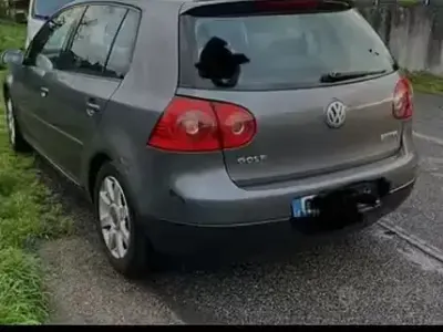 Usata VW Golf IV 150 CV (110 kW) 2004 Verde Coupé