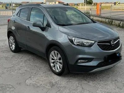 Usata Opel Mokka X Innovation 140 CV (102 kW) 2019 Grigio SUV
