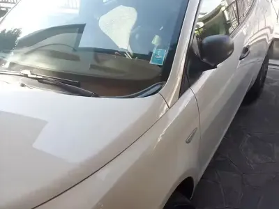 Usata Lancia Ypsilon 60 CV (44 kW) 2018 Utilitaria