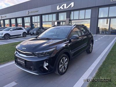 Usata Kia Stonic Style 101 CV (74 kW) 2023 Nero SUV