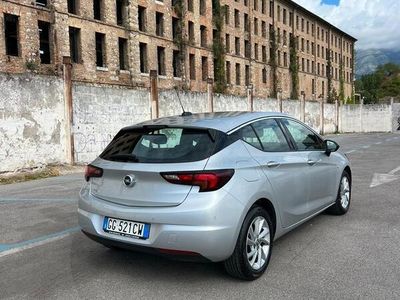 usata Opel Astra 2021 51mila Km