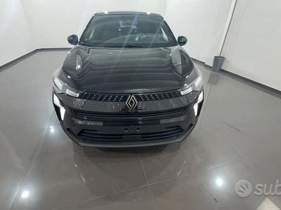 Nuova Renault Captur Techno 100 CV (73 kW) 2025 Nero SUV