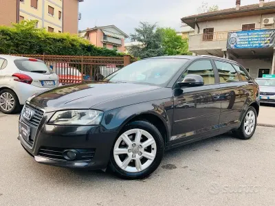 Usata Audi A3 105 CV (77 kW) 2010 Nero Utilitaria