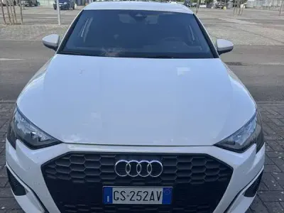Usata Audi A3 Ambiente 116 CV (85 kW) 2024 Bianco Berlina