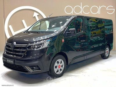 Nuova Renault Trafic Equilibre 150 CV (110 kW) 2025 Nero Monovolume