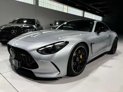 Usata Mercedes AMG GT 63 Premium Plus 585 CV (430 kW) 2024 Argento Coupé