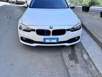 Usata BMW 318 Sport Line 150 CV (110 kW) 2015 Station wagon