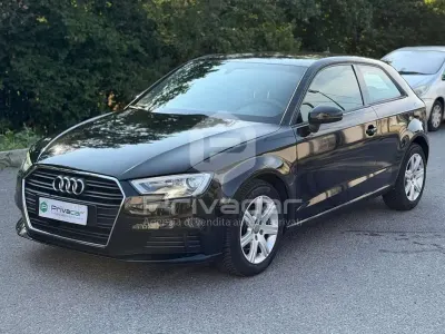 Usata Audi A3 Business 116 CV (85 kW) 2017 Nero Utilitaria
