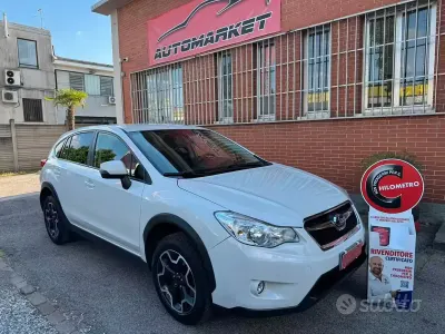 Usata Subaru XV Style 114 CV (83 kW) 2015 Bianco SUV