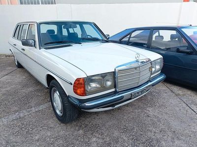 Usata Mercedes 300 167 CV (122 kW) 1984 Bianco