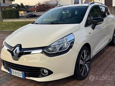 Usata Renault Clio GrandTour 90 CV (66 kW) 2016 Beige Station wagon