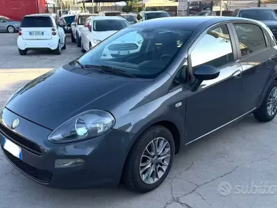 Usata Fiat Punto Evo Dynamic 95 CV (69 kW) 2012 Grigio Utilitaria