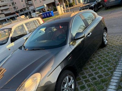 Usata Alfa Romeo Giulietta 2011 Grigio Utilitaria