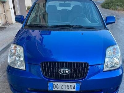 Usata Kia Picanto 60 CV (44 kW) 2007 Blu Utilitaria