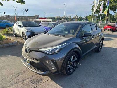 usata Toyota C-HR 1.8H Trend 2WD ECVT