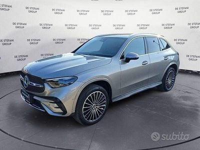 Usata Mercedes GLC300 AMG Line Premium 269 CV (197 kW) 2024 Argento SUV