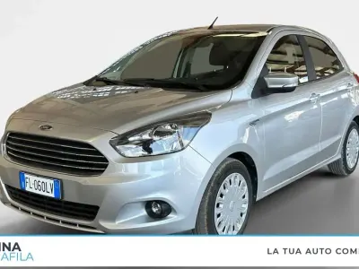 Usata Ford Ka Ultimate 86 CV (63 kW) 2018 Grigio chiaro Berlina