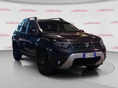 Usata Dacia Duster Extreme 114 CV (83 kW) 2022 Grigio scuro metallizzato SUV