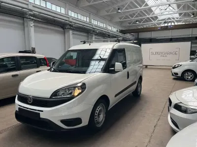 Usata Fiat Doblò 105 CV (77 kW) 2018 Bianco Monovolume