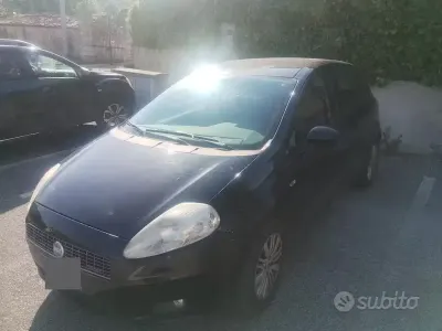 Usado Fiat Punto 75 CV (55 kW) 2007 Utilitario