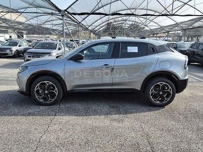 Nuova Alfa Romeo Junior Sprint 145 CV (106 kW) 2026 Grigio SUV