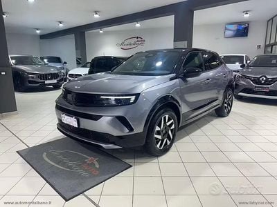 Usata Opel Mokka 131 CV (96 kW) 2025 Grigio SUV