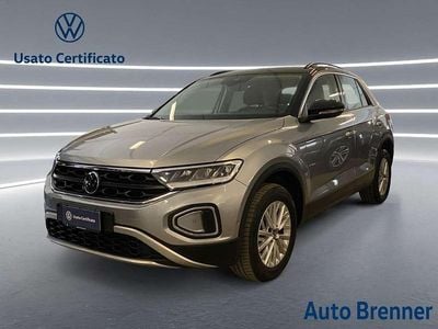 Usata VW T-Roc Life 150 CV (110 kW) 2024 Pyrit silver met. nero SUV