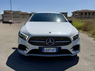 Usata Mercedes A180 Premium 116 CV (85 kW) 2018 Berlina