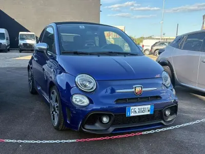 Usata Abarth 595C Turismo 165 CV (121 kW) 2016 Blu/azzurro Cabrio