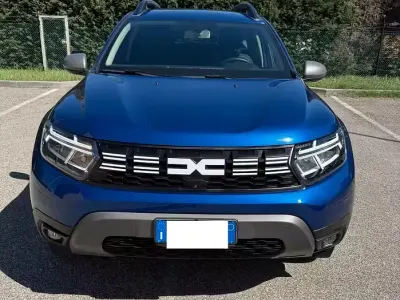 Usata Dacia Duster 101 CV (74 kW) 2023 Blu SUV