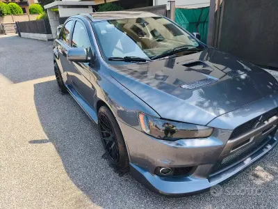 Usata Mitsubishi Lancer 280 CV (205 kW) 2009 Grigio Berlina