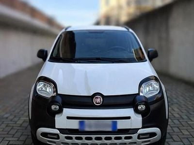 Usata Fiat Panda Cross Cross 69 CV (50 kW) 2019 Bianco Utilitaria